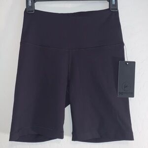 90 DEGREE BY REFLEX BRAND NEW WITH TAGS SIZE SMALL COMPRESSION SHORTS